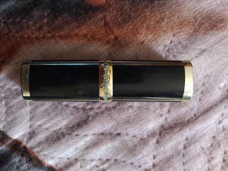 Губная помада Loreal Paris Balmain paris — фото из отзыва «Очень хороший и универсальный продукт»