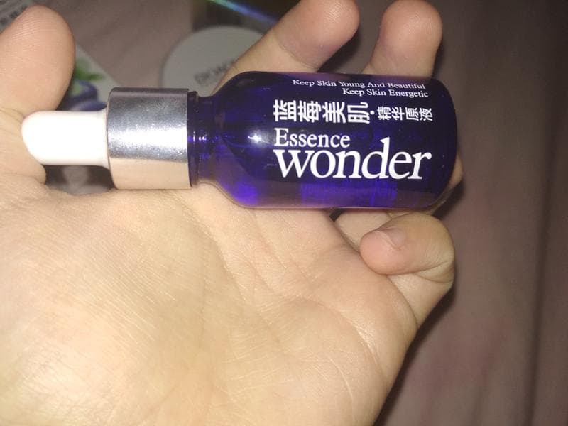Сыворотка Essence Wonder  — фото из отзыва «Отличная сыворотка для лица»