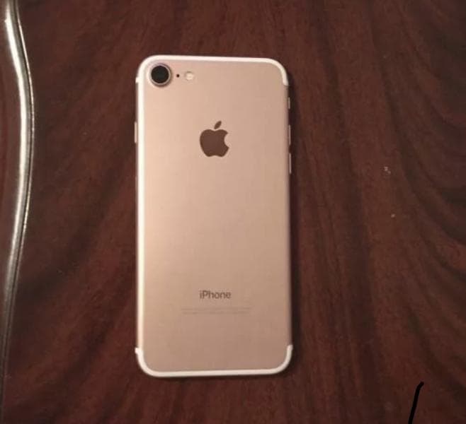 Телефон Apple 7 — фото из отзыва «Очень хороший»