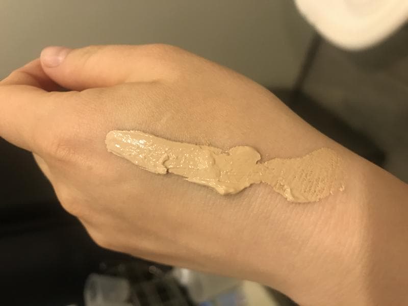Тональный крем La Roche Posay  — фото из отзыва «Самый лучший тональный крем» (2 из 3)