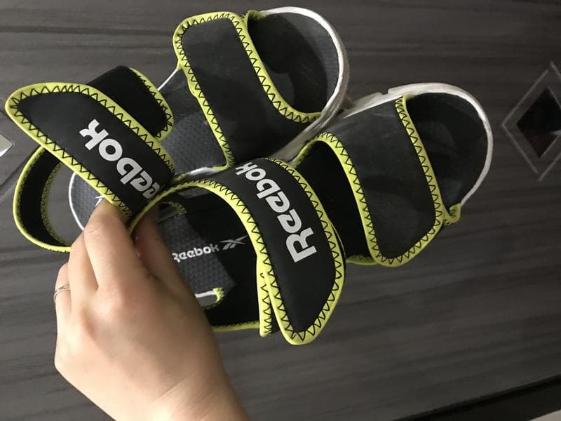 Шлепанцы Reebok — фото из отзыва «Просто суперские сандалии»