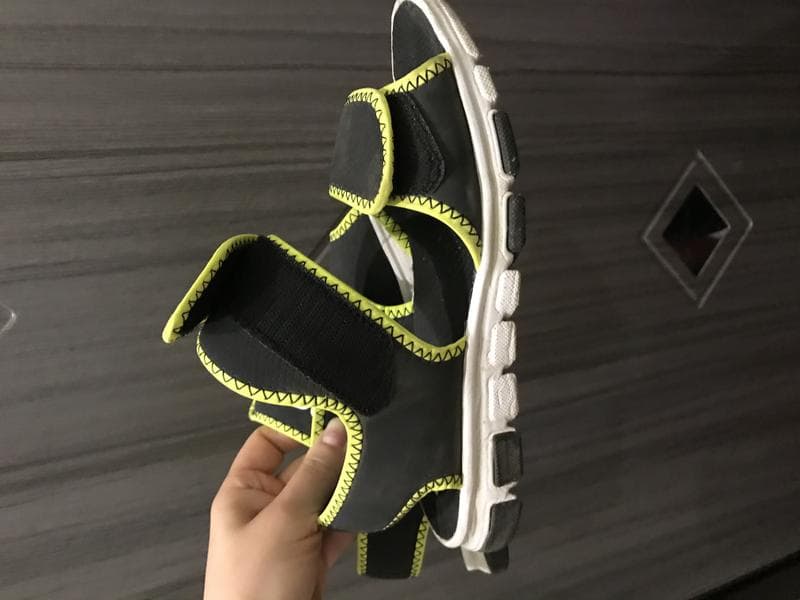 Шлепанцы Reebok — фото из отзыва «Просто суперские сандалии»