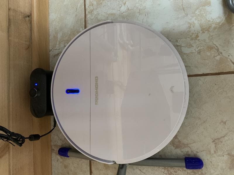 Пылесос Redmond rv-r 450 — фото из отзыва «Робот-пылесос Redmond -это отличный помощник в повседневной»