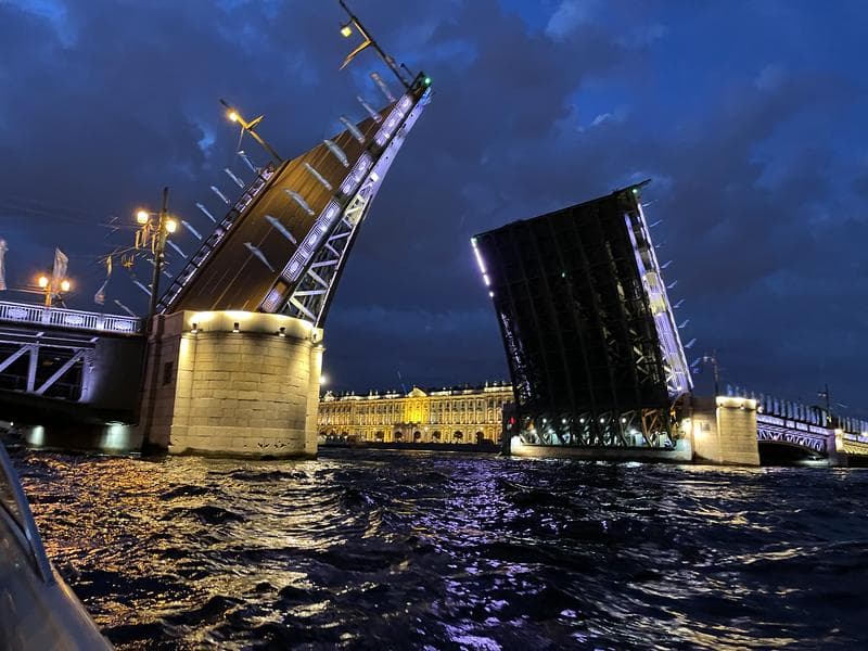 Санкт-Петербург, Россия — фото из отзыва «Санкт-Петербург: развод на каждом углу»