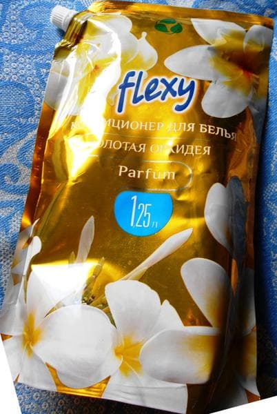 Flexi Кондиционер для белья  "Золотая орхидея" — фото из отзыва «Отличное бюджетное средство для белья» (2 из 2)