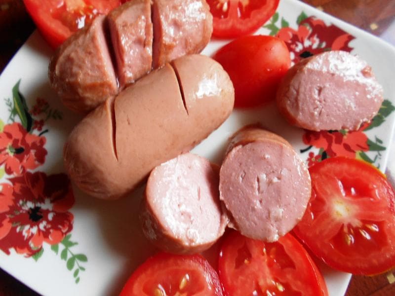 Шпикачки  "Домашние"  Хуторок — фото из отзыва «Вкусно и Выгодно – это не про них»