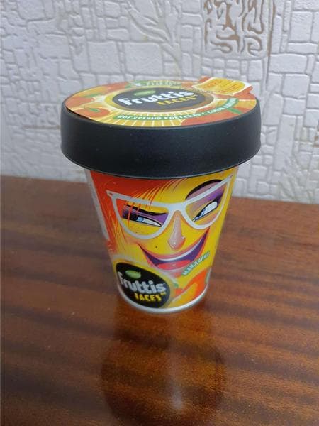 Йогурт "Fruttis" ромовая слива — фото из отзыва «Мои дети оценили» (3 из 3)