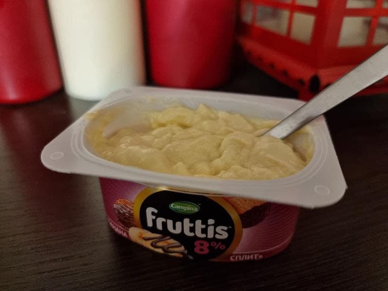 Йогурт Campina Fruttis "Пино-колада" — фото из отзыва «Мои любимые йогурты фруттис» (2 из 6)