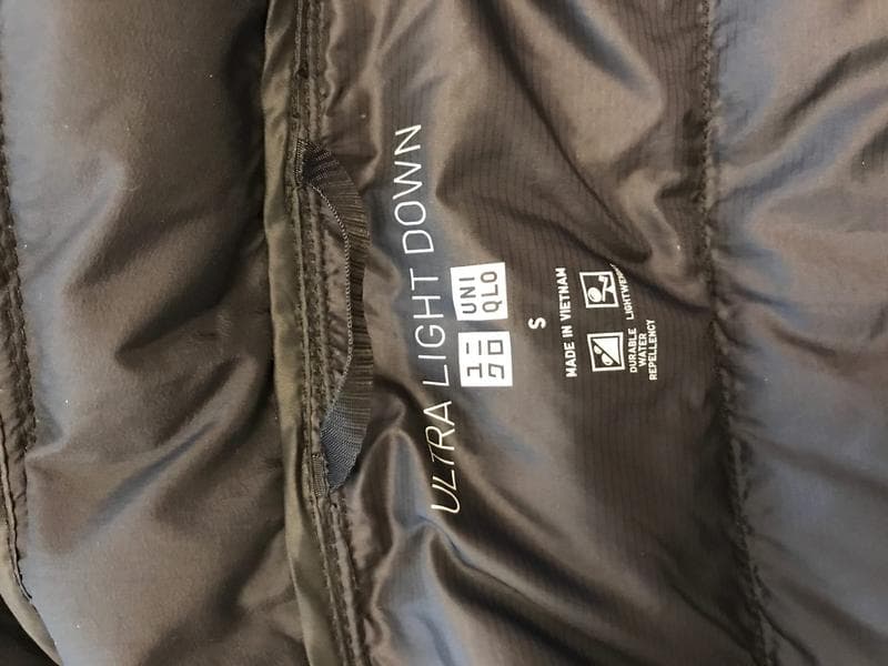 UNIQLO — фото из отзыва «Куртка отвратительного качества» (1 из 6)
