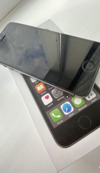 Телефон Apple iphone 5s — фото из отзыва «Лучший телефон» (1 из 3)