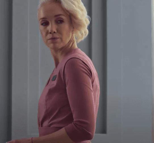 Сериал "Клиника счастья" (2021) — фото из отзыва «Тонкости отношений между близкими» (1 из 2)