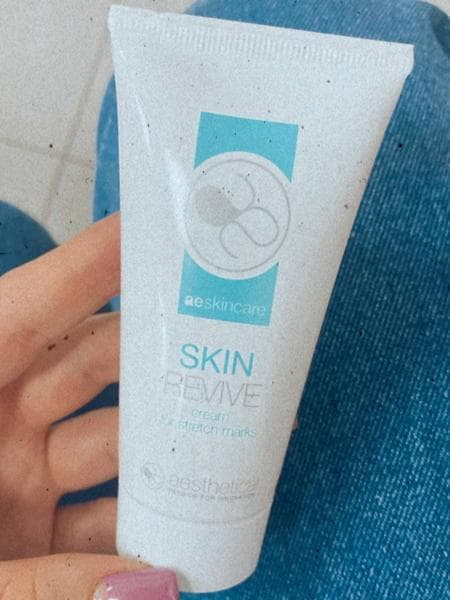 Химический пилинг Skin Revive — фото из отзыва «Сделала курс процедур, кожа заметно посветлела, стрии стали » (1 из 3)