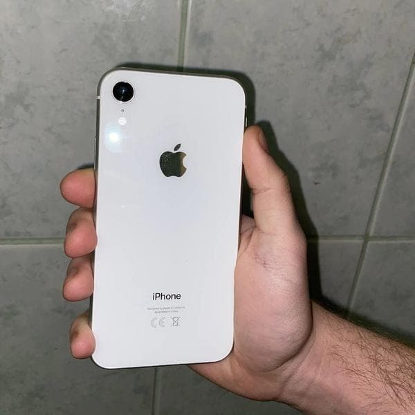 Телефон Apple iPhone XR — фото из отзыва «А может всё-таки андроид?»
