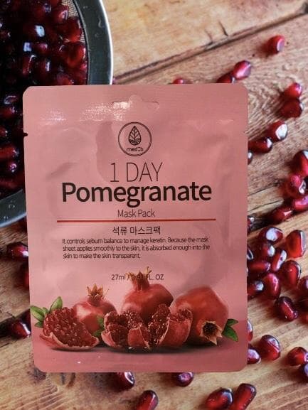 Тканевая маска Med B 1 Day Pomegranate — фото из отзыва «Хорошая маска для возрастной кожи»