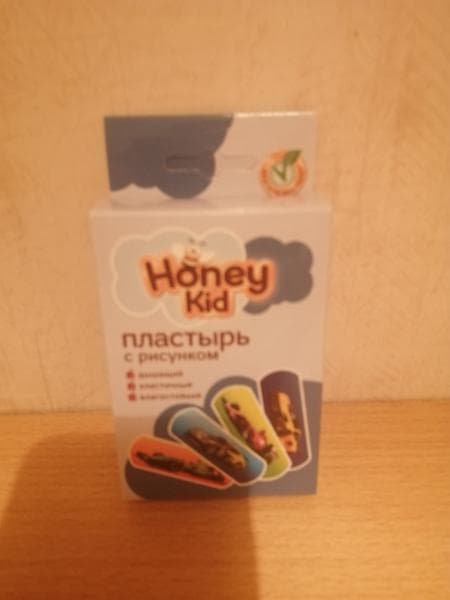 Пластырь с рисунком "Honey Kid" — фото из отзыва «Интересно»