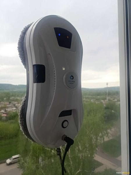 Робот мойщик окон Cleanbot — фото из отзыва «Отличный помощник»