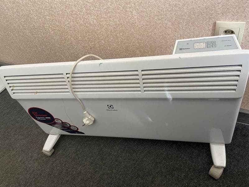 Конвектор Electrolux ECH/AS-1000 ER — фото из отзыва «Мощный, лёгкий, удобный» (1 из 2)