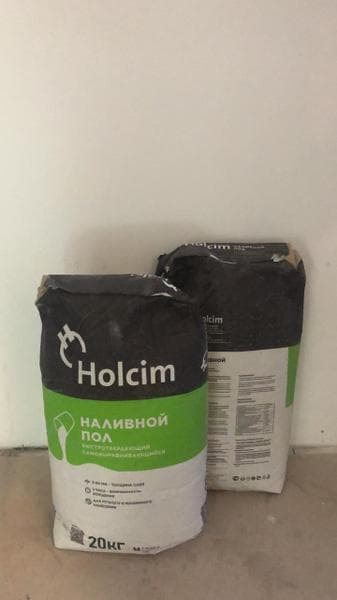 Наливной пол Holcim — фото из отзыва «Хороший материал» (1 из 2)
