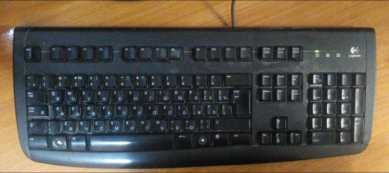 Клавиатура Logitech Deluxe 250 — фото из отзыва «Прекрасная клавиатура для простых задач и игр.» (1 из 2)