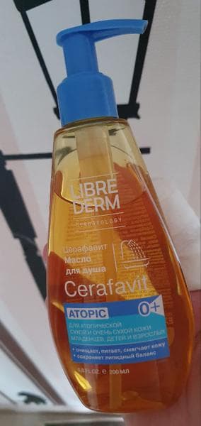 Масло Librederm CERAFAVIT липидовосстанавливающее — фото из отзыва «Масло Церафавит от сухости, шелушения стянутости, после солн» (1 из 2)