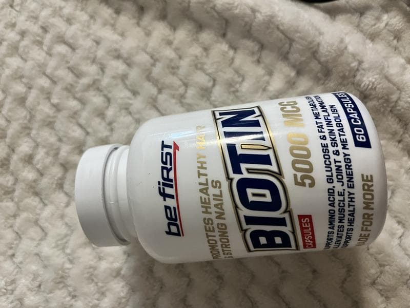 Be First Biotin (биотин) 60 капсул — фото из отзыва «Не дорого и имеется эффект»
