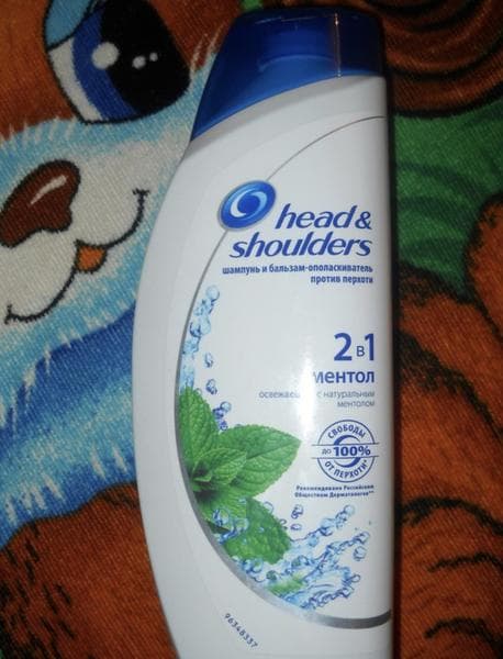 Шампунь Head & Shoulders  — фото из отзыва «Хороший шампунь, с раних лет пользовалась, хороший шампунь з» (1 из 2)