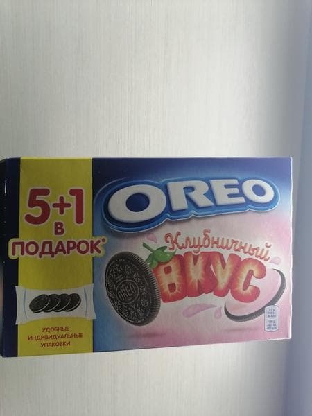 Печенье Oreo Клубничный вкус — фото из отзыва «Отличное сочетание печенья с клубничной начинкой.» (1 из 2)