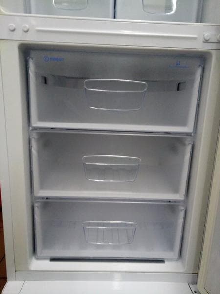 Холодильник Indesit B 16 — фото из отзыва «Идеальный выбор для приобретения» (2 из 3)