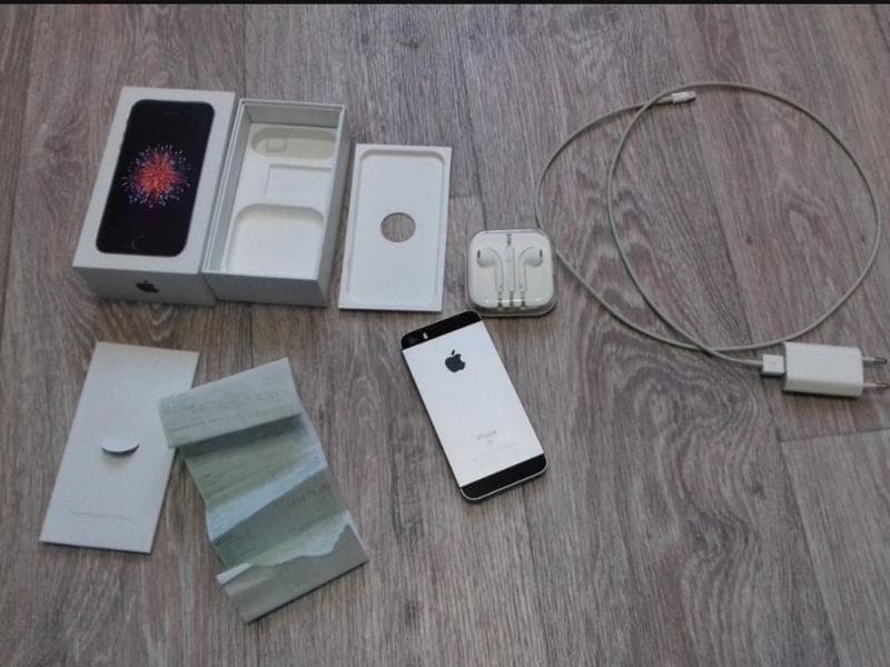 Телефон Apple Iphone SE — фото из отзыва «Телефон пушка»