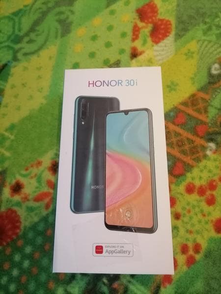 Телефон Honor 30i — фото из отзыва «Хороший телефон за небольшие деньги, но не без недостатков.»