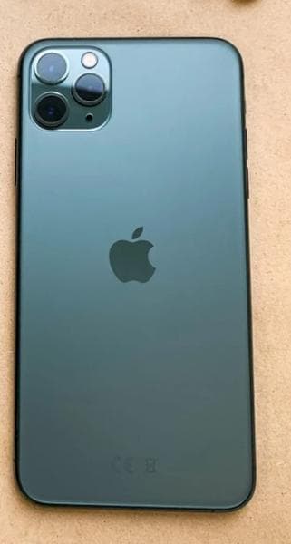 Телефон Apple iPhone 12 128Гб — фото из отзыва «Советую Apple iPhone 12 pro людям любого возраста!»