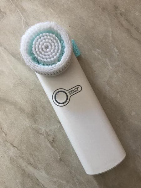 Щеточка для умывания VANAV Bubble Cleanser — фото из отзыва «Надо, надо умываться...»