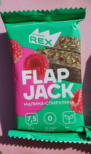 Овсяные протеиновые печенья  Флепджек ProteinRex — фото из отзыва «Овсяные печенья ProteinRex "Малина-Спирулина"»