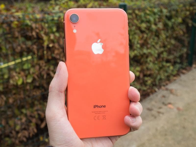 Телефон Apple iPhone XR — фото из отзыва «Телефон очень хороший» (1 из 3)