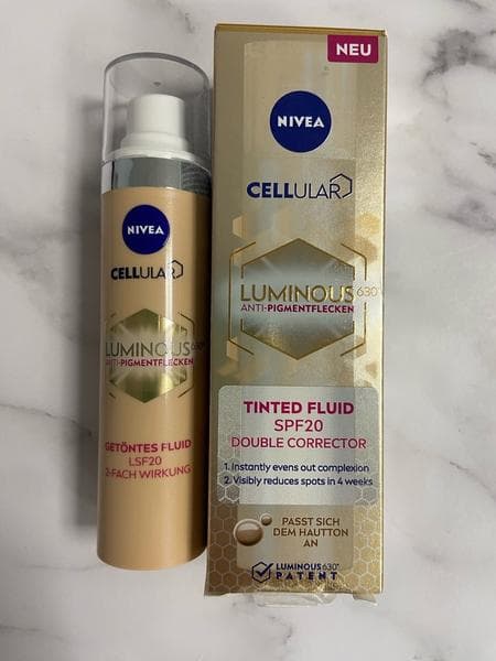 Тональный крем-флюид Nivea Luminous630 против пигментации — фото из отзыва «Тон, который борется с пигментными пятнами.» (1 из 3)