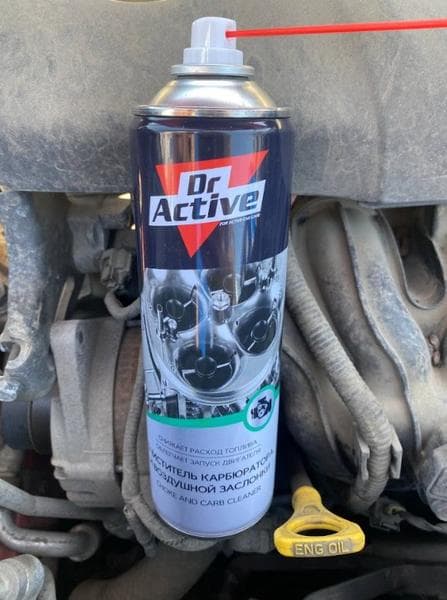 Очиститель Dr.Active Choke and Carb Cleaner Clean — фото из отзыва «Удобно пользоваться»