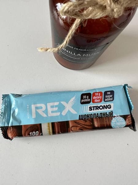 Протеиновые батончики ProteinRex Strong — фото из отзыва «Заряжает энергией, помогает похудеть.» (1 из 2)