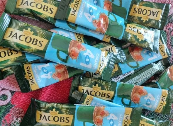 Jacobs 4в1 Caramel с карамельным вкусом — фото из отзыва «Этот кофе мой фаворит»