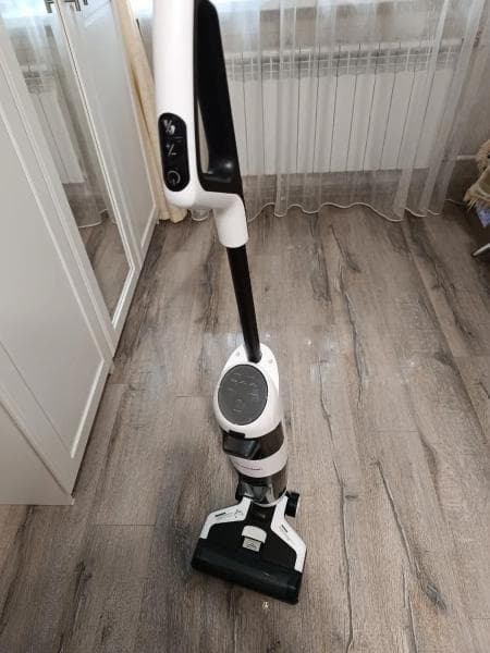 Пылесос Clever&Clean HV-AQ800 — фото из отзыва «Техника для легкой уборки»