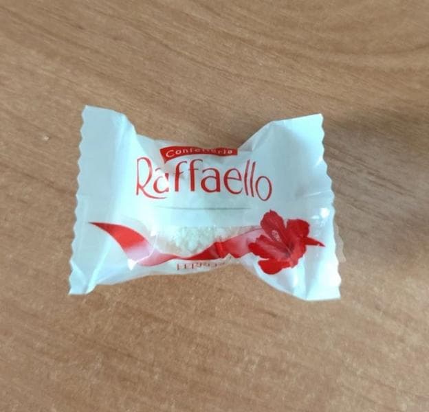 Конфеты Raffaello — фото из отзыва «Это самые вкусные конфеты которые я пробывала в жизни!» (2 из 2)