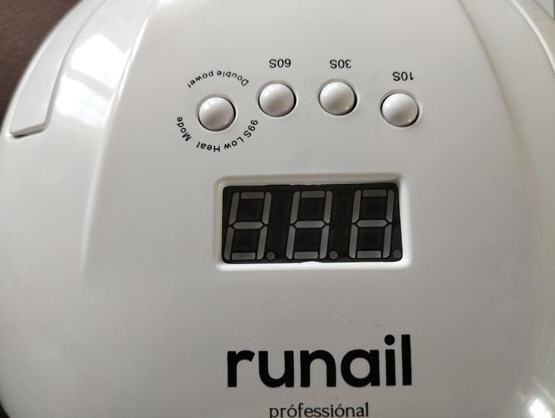 Прибор LED/UV излучения RuNail — фото из отзыва «Мощная, красивая лампа» (3 из 4)