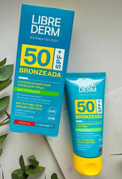 Солнцезащитный крем для лица Librederm матирующий Bronzeada spf 50 — фото из отзыва «Наконец-то найден идеальный спф крем для моей жирной кожи - » (2 из 4)