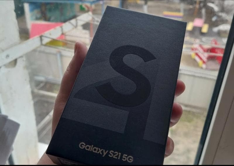 Телефон Samsung Galaxy S21 FE 5G — фото из отзыва «Мощный флагман для своей цены»
