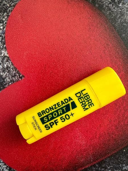 Солнцезащитный стик Librederm Bronzeada Sport для губ и лица — фото из отзыва «Компактный классный стик от Либридерм с защитой SPF50+» (3 из 3)
