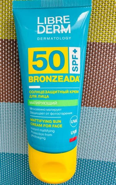 Солнцезащитный крем для лица Librederm матирующий Bronzeada spf 50 — фото из отзыва «Матирующий солнцезащитный крем для лица SPF50 уменьшает жирн» (3 из 3)