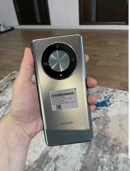 Телефон HONOR X 9 B — фото из отзыва «Это один из лучших бюджетных телефонов.» (3 из 3)