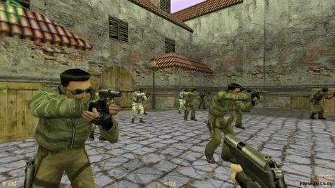 Игра "Counter strike 1.6" — фото из отзыва «Игра топ ей 21 года, а в неё до сих пор играют.» (3 из 5)