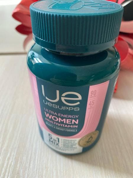 UESUPPS Women Multivitamin Formula — фото из отзыва «Хорошие витамины для женщин» (2 из 2)