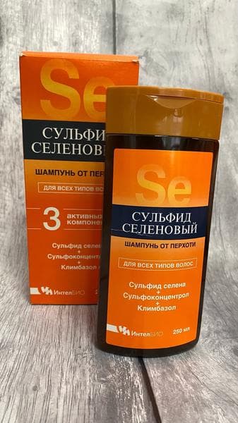 Шампунь от перхоти Сульфидселеновый  — фото из отзыва «Шампунь Сульфидселеновый - помог справиться с перхотью»