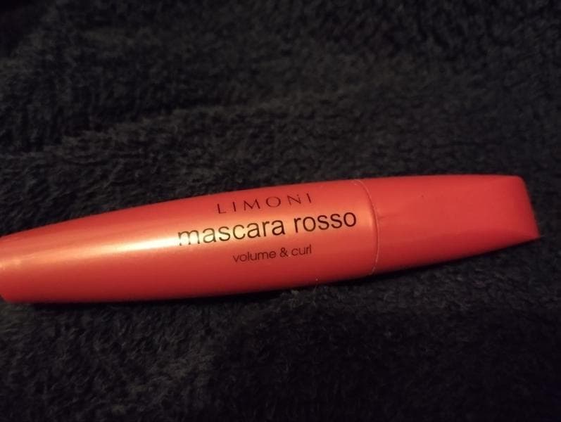 Тушь для ресниц Limoni Mascara Rosso — фото из отзыва «Пока лучшая тушь из тех, что пробовала» (2 из 2)